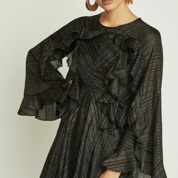 BCBGMaxAzria Dresses & Skirts - BCBGMAXAZRIA Dress Medium Metallic Black Ruffle Bell Sleeve Fit & Flare